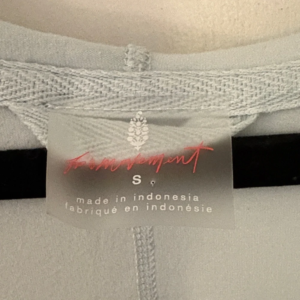 Free People Movement Onesie ~ Artic Snow ~ Size Small - Picture 2 of 13